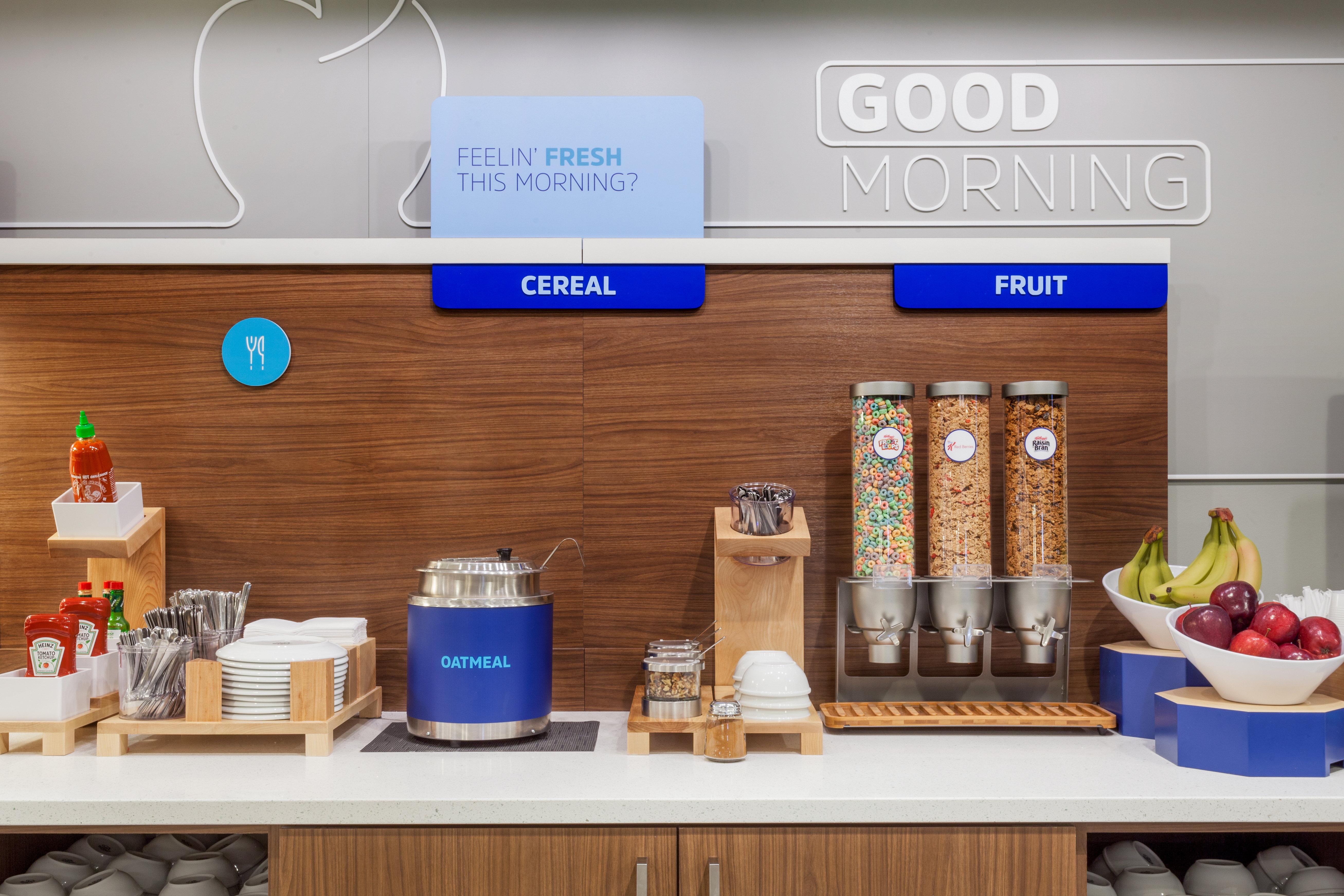 Holiday Inn Express Winnipeg Airport - Polo Park By Ihg Eksteriør bilde