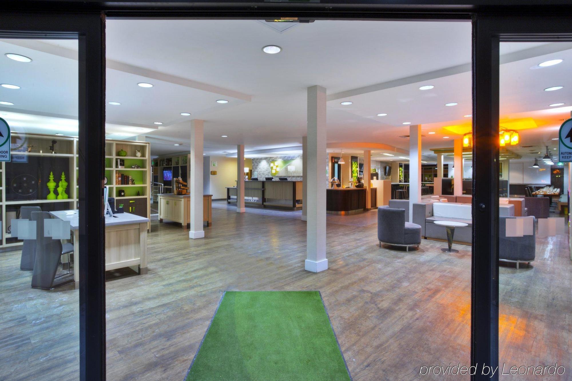 Holiday Inn Express Winnipeg Airport - Polo Park By Ihg Eksteriør bilde